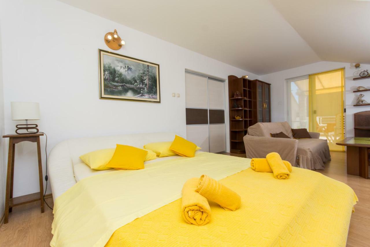 Apartmani Zana Okrug Gornji Exterior photo