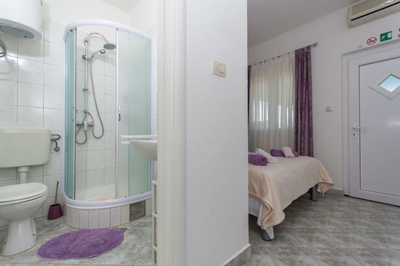 Apartmani Zana Okrug Gornji Exterior photo