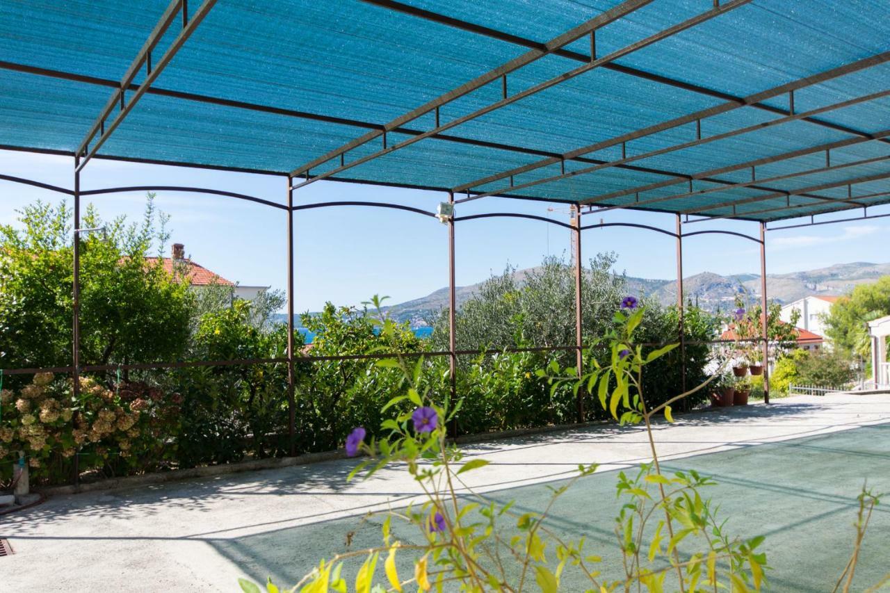 Apartmani Zana Okrug Gornji Exterior photo