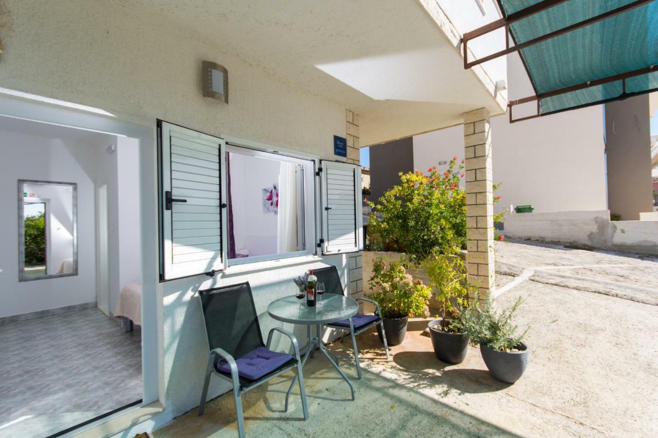 Apartmani Zana Okrug Gornji Exterior photo